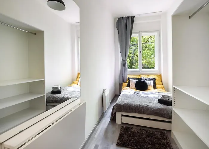 Buda Centre Homes By The Allee Shopping Mall *