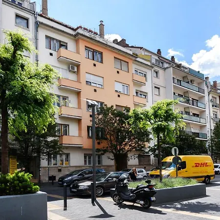 Buda Centre Homes By The Allee Shopping Mall