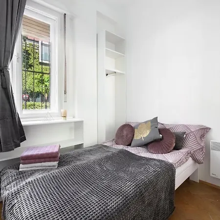 Guest house Buda Centre Homes By The Allee Shopping Mall Budapest